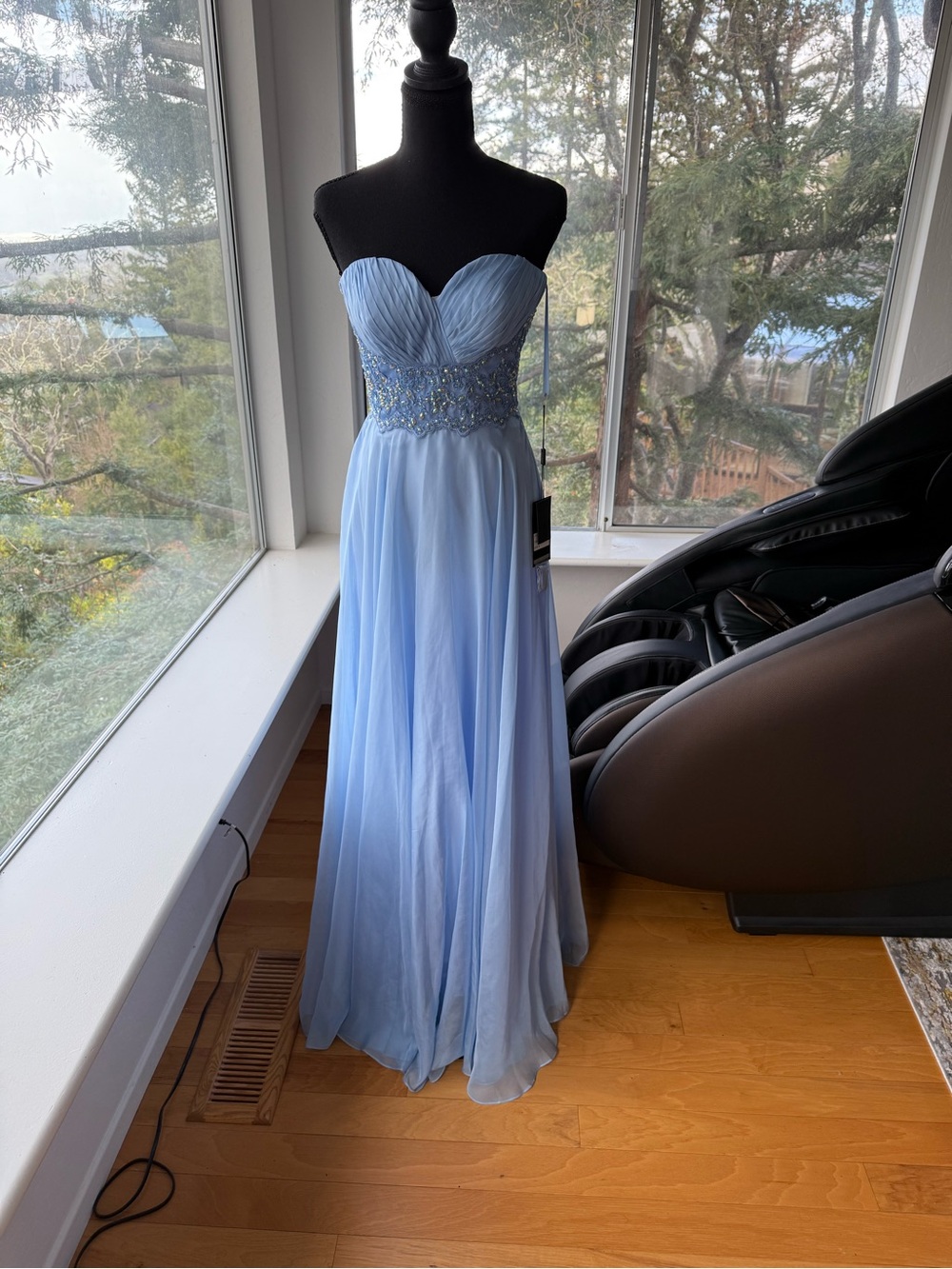 NWT La Femme Light Blue Strapless Gown 0 Beaded Prom Wedding Guest